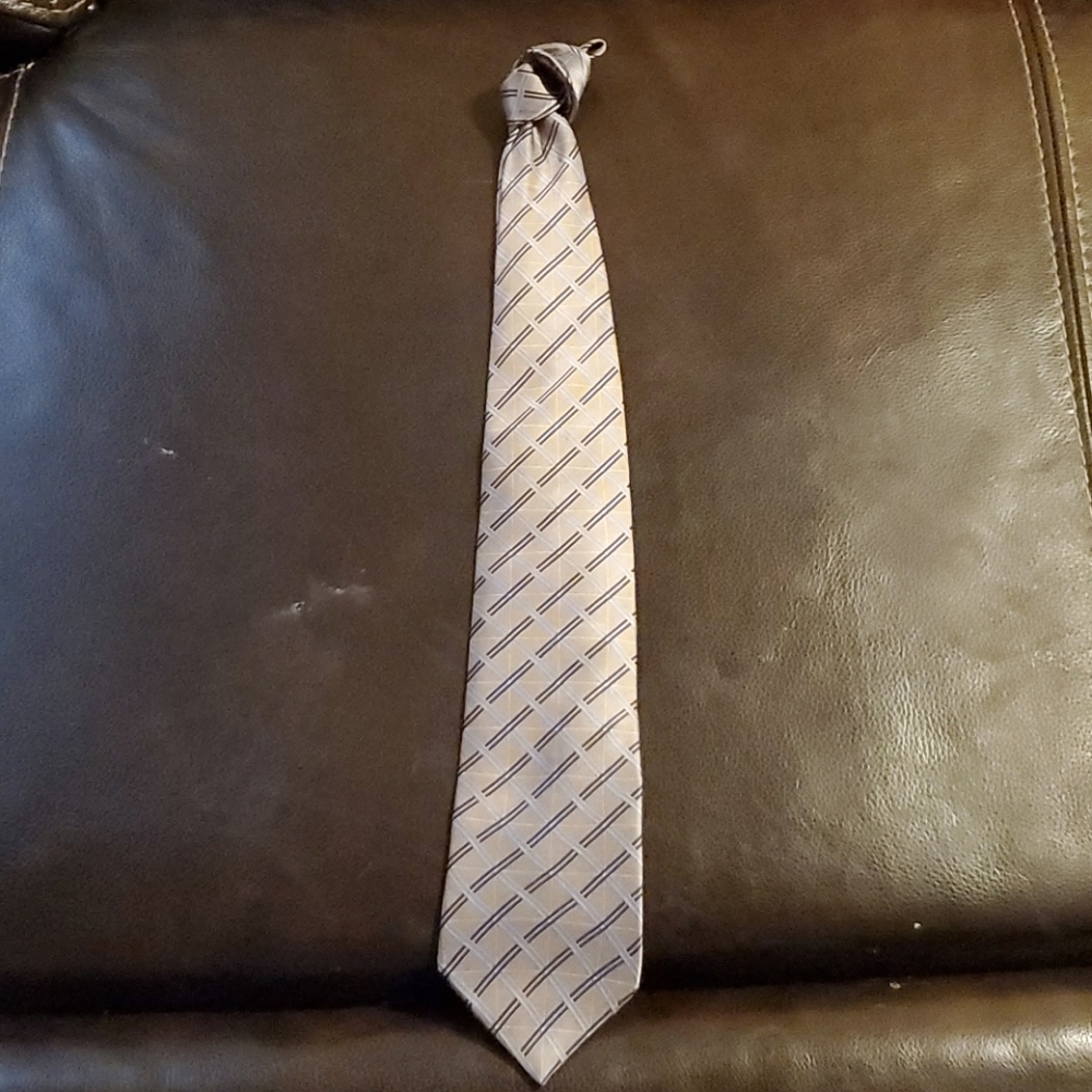 Nautica neck tie